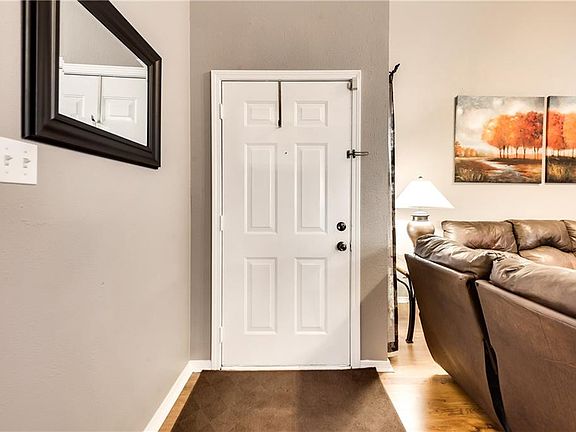 4th image of 4404 N Colony Blvd