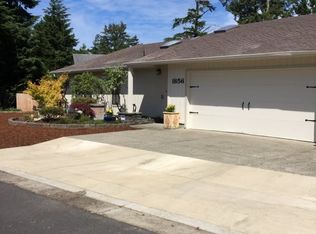 1856 W Park Dr, Florence, OR 97439