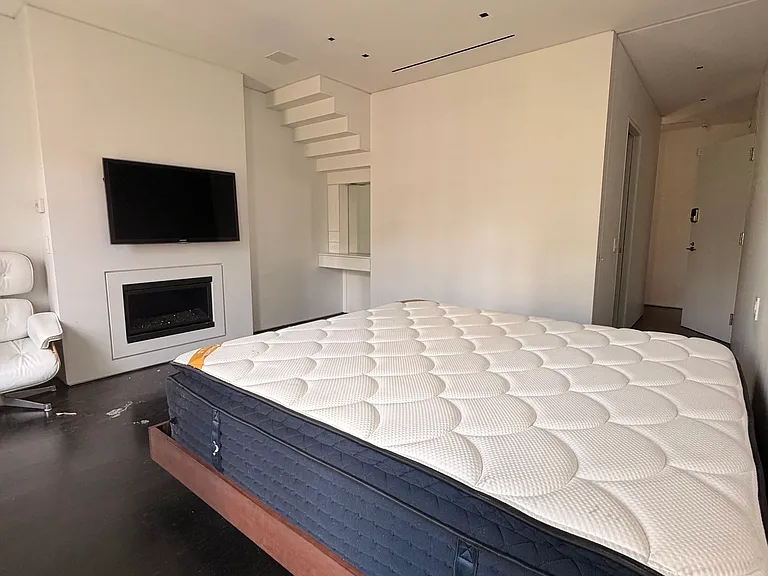 369 Bleecker St #PENTHOUSE — Photo 11