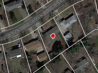 1124 128th Ave NE, Blaine, MN 55434