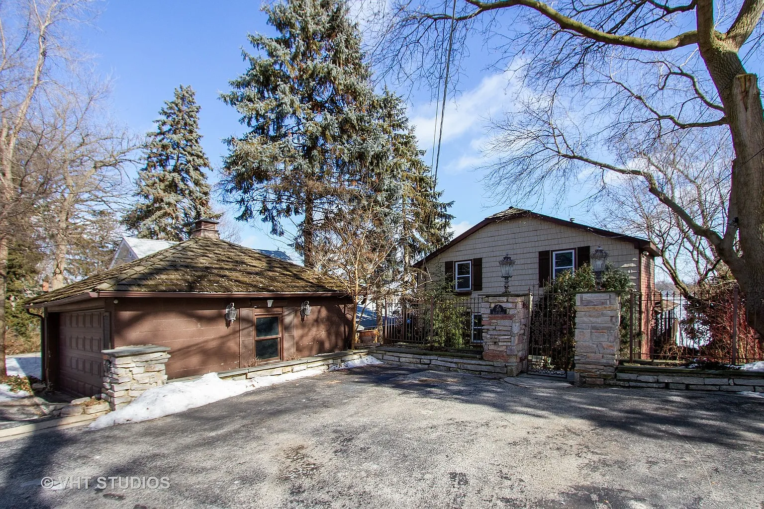 185 Bluff Ave photo 1