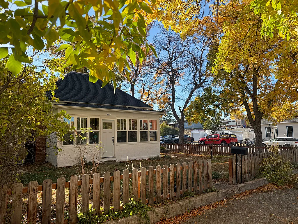 Property main image