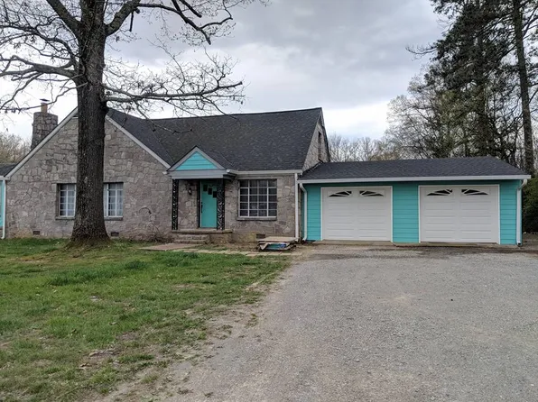 600 James St, Rossville, GA 30741