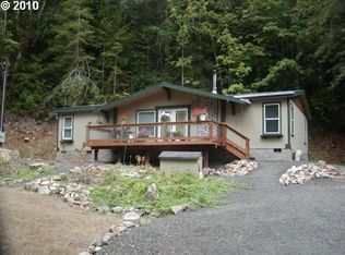 49545 McKenzie Hwy, Vida, OR 97488