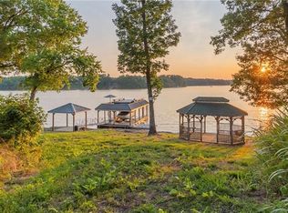 1350 E Monbo Rd, Statesville, NC 28677