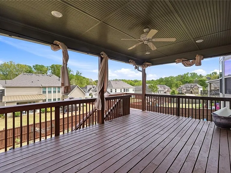 304 Cochin Dr — Photo 21
