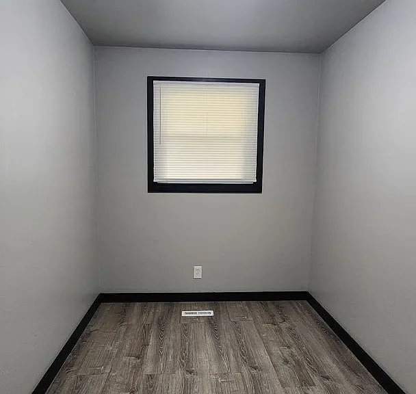 126 Poplar St — Photo 6