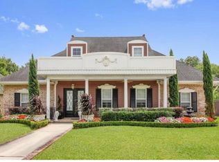 316 Riverwood Dr, Saint Rose, LA 70087
