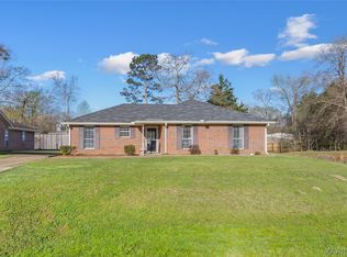 87 Meadow Oaks Ct, Millbrook, AL 36054