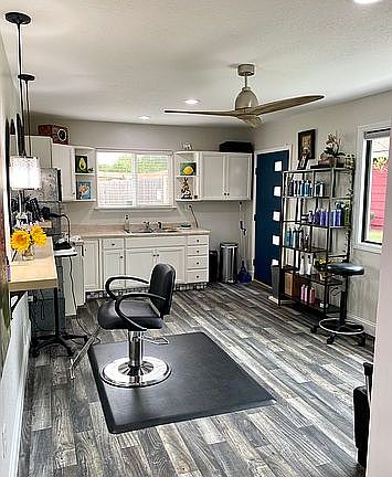 5th image of 4353 McNiel Ave