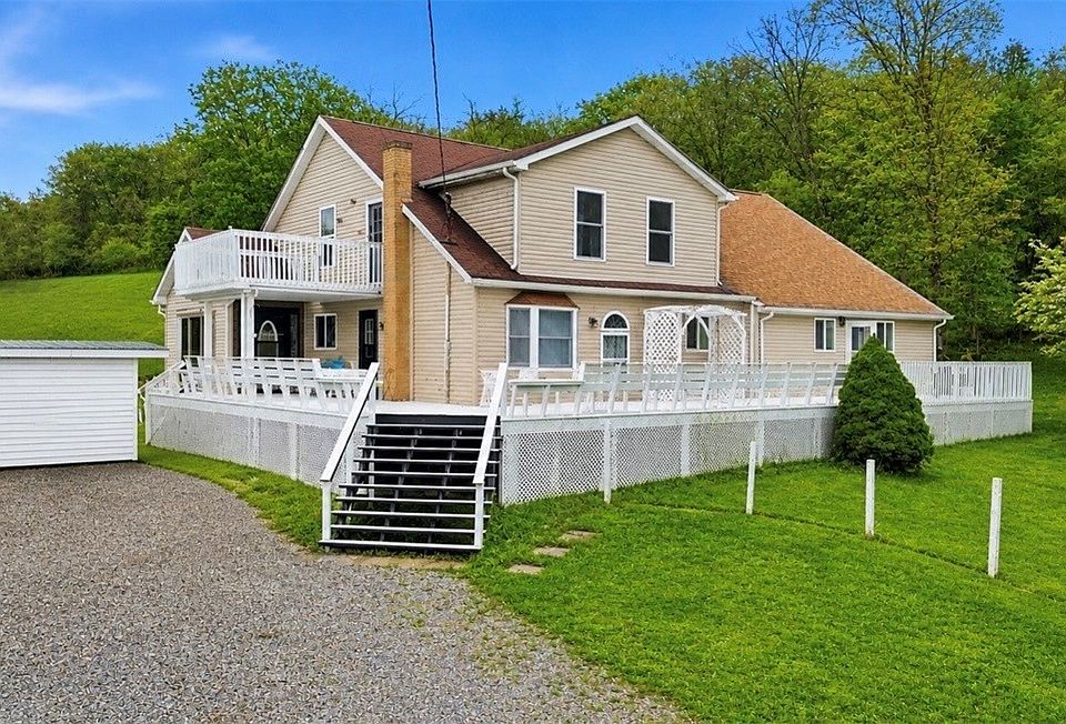 1st image of 331 Hill Rd