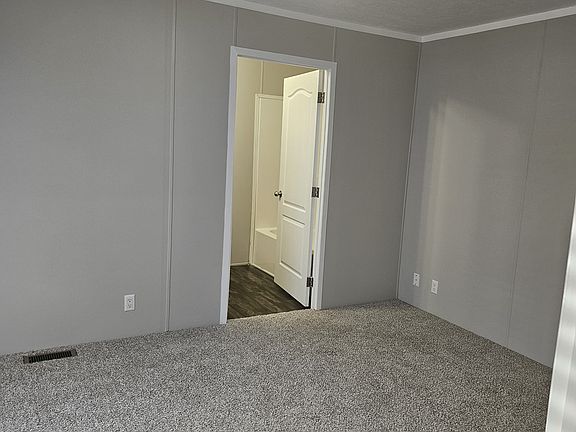 5th image of 178 Fudge St