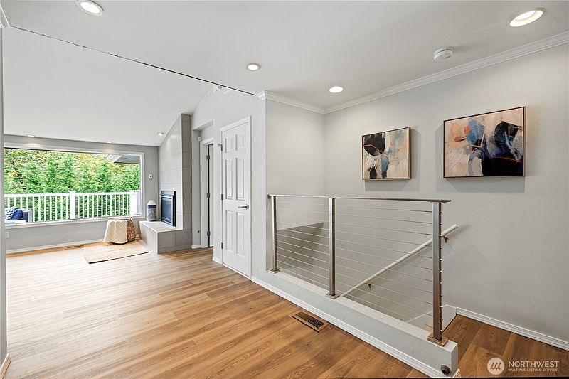 5th image of 9726 SE 40th Street