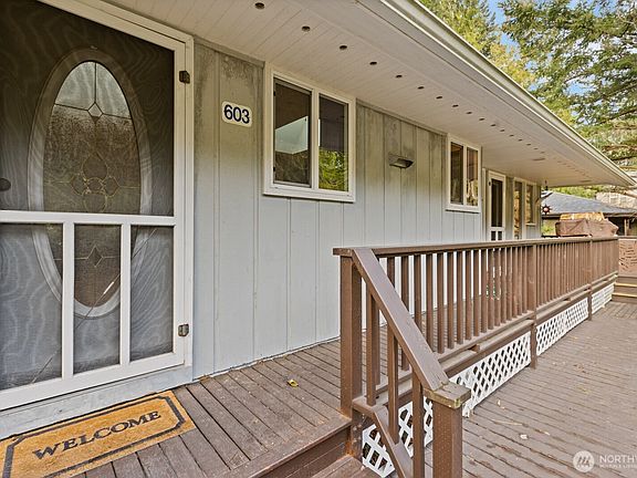4th image of 603 Shelter Bay Drive