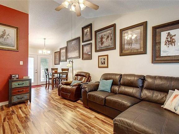 5th image of 1015 E Yager Ln Unit 83