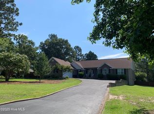 20 Princess Gate Dr, Whispering Pines, NC 28327