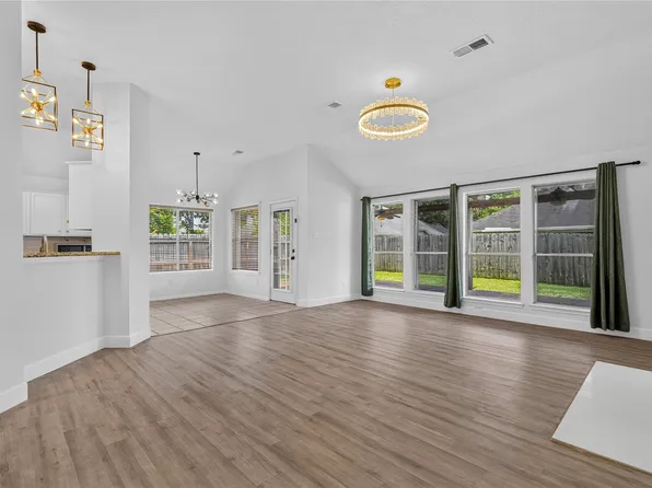 7206 Glen Rosa Dr, Katy, TX 77494