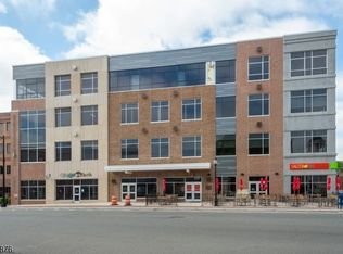 46 E Main St UNIT 402, Somerville, NJ 08876