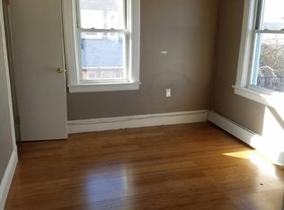326 Beach 29th St, Far Rockaway, NY 11691