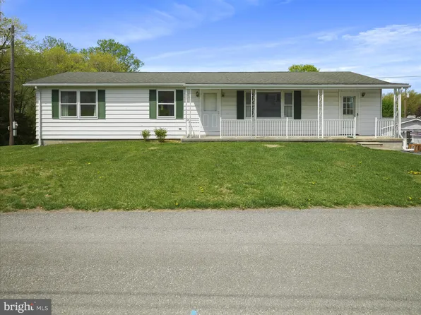 13791 Springbrook Ave, Waynesboro, PA 17268