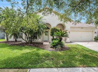 16909 Falconridge Rd, Lithia, FL 33547