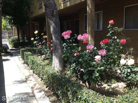 2nd image of 20732 Seine Ave APT B