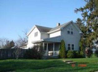 521 W 2nd St, Fairmount, IN 46928