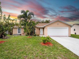 3259 SE Pinto St, Port Saint Lucie, FL 34984