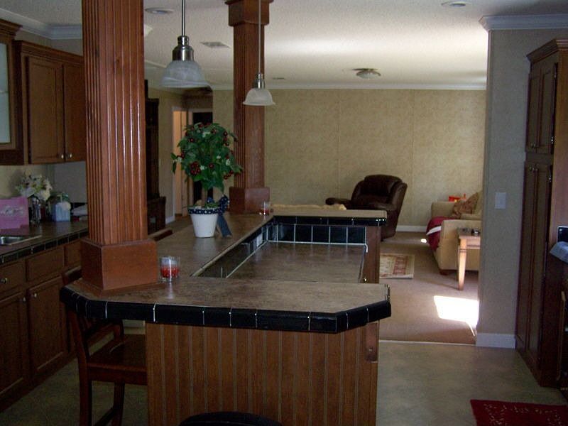 1st image of 220 SW Celine Ct