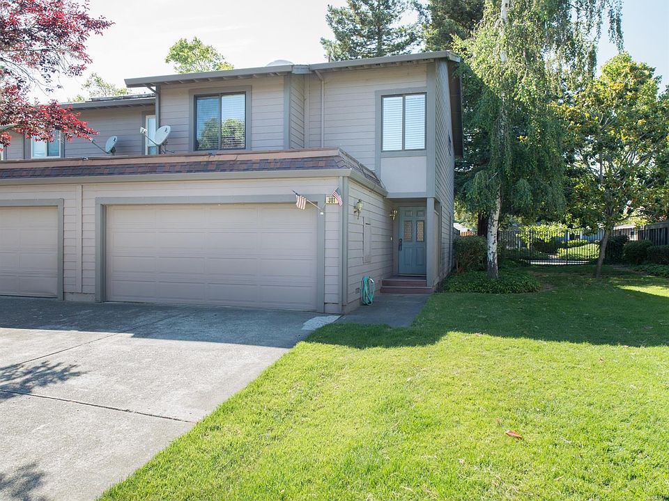 1st image of 301 Marylyn Cir