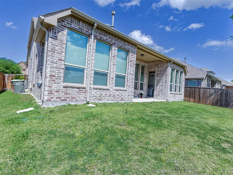 3920 Bentgrass Rd — Photo 30