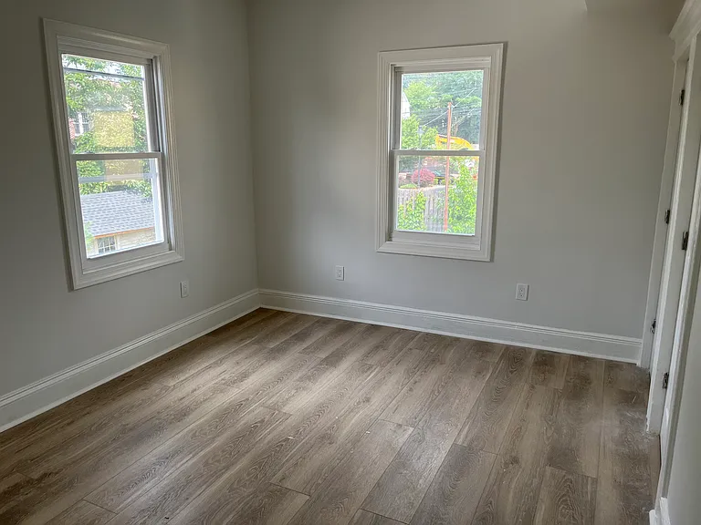 60 Hilton Ave #2 — Photo 9