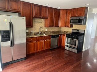 2648 S 9th St, Philadelphia, PA 19148