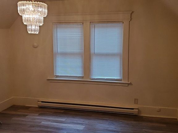 2nd image of 45 Dickerman St Unit 3