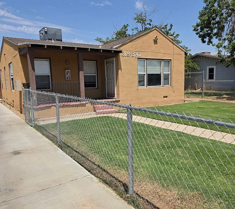 318 Highland Dr