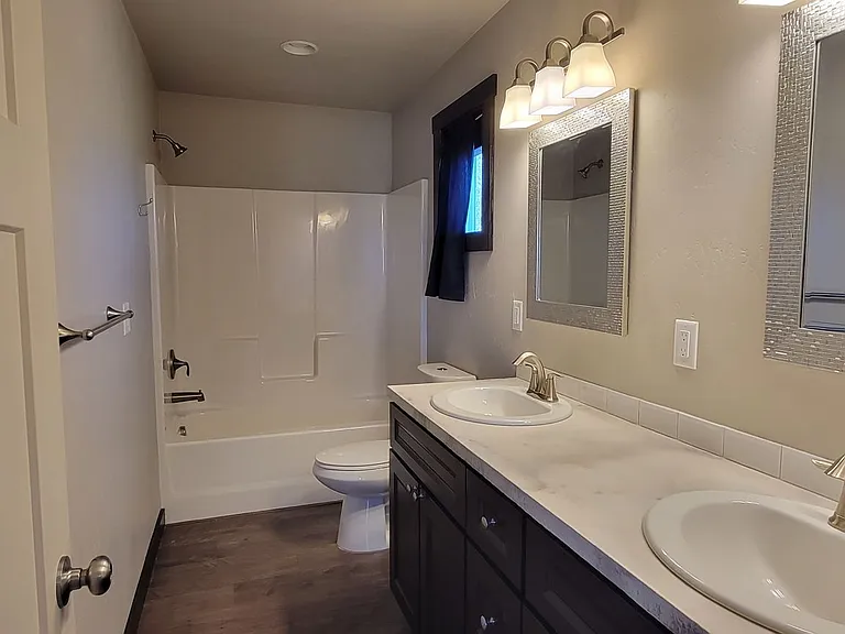 1456 Two Mile Dr — Photo 16