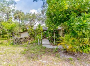888 Adger Smith Ln, Melbourne, FL 32935