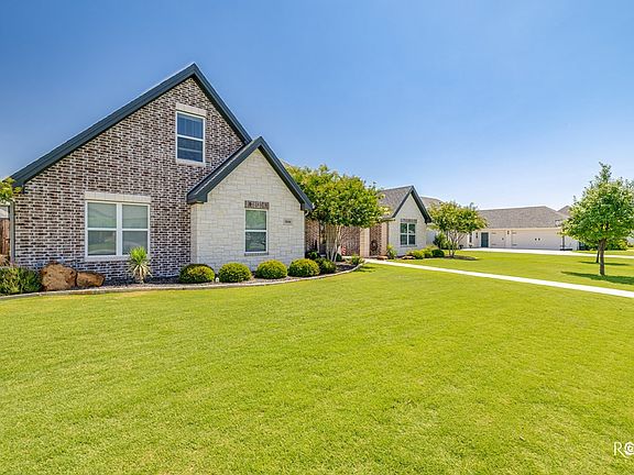 4th image of 1846 Castle Pines Dr