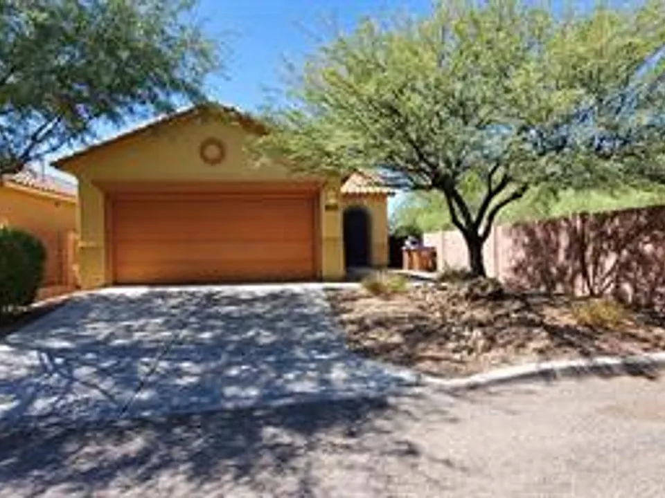 1630 W Gentle Brook Trl