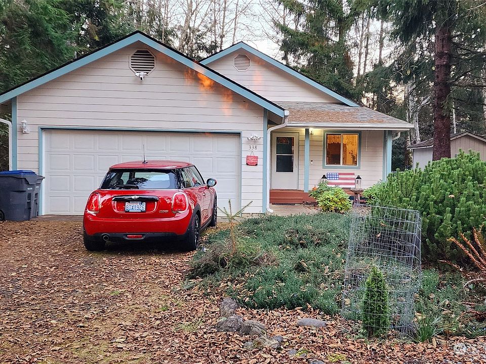 1st image of 338 Hyde Ct NE