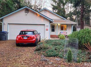 338 Hyde Ct NE, Ocean Shores, WA 98569