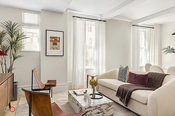1st image of 150 W 82nd St #2C