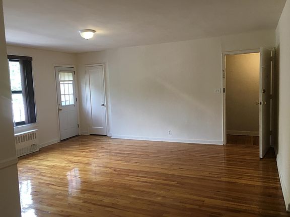 2nd image of 19604 67th Ave