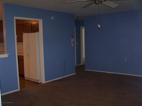 4th image of 1221B Argyll Cir #100B