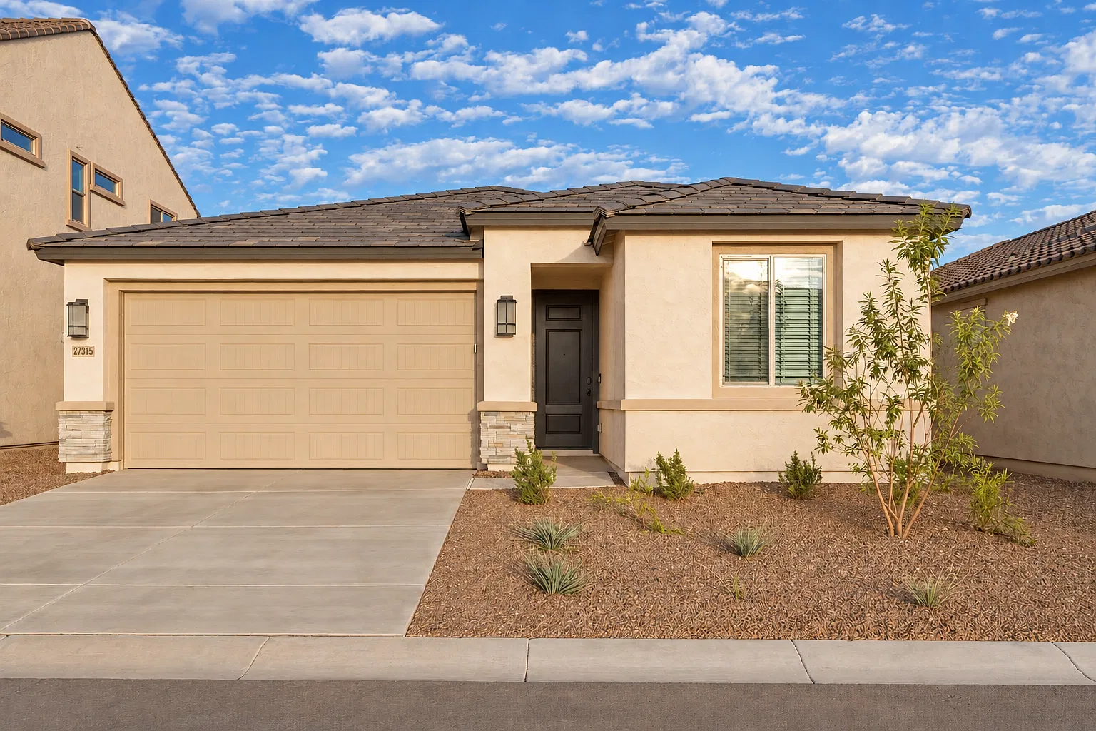 3 bed, 1557 sqft, $2,295 — Photo 1