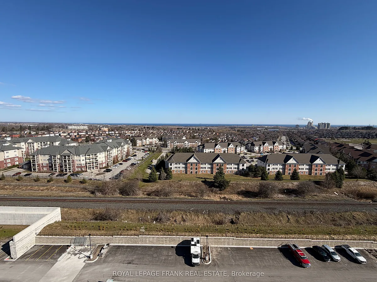 Building Photo - 51 Clarington Blvd #1204