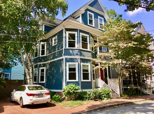11 Traymore St #11, Cambridge, MA 02140
