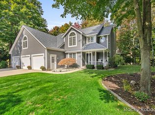 5052 Shady Creek Dr, Muskegon, MI 49441