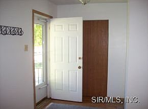 3rd image of 2532 Lincoln Ave