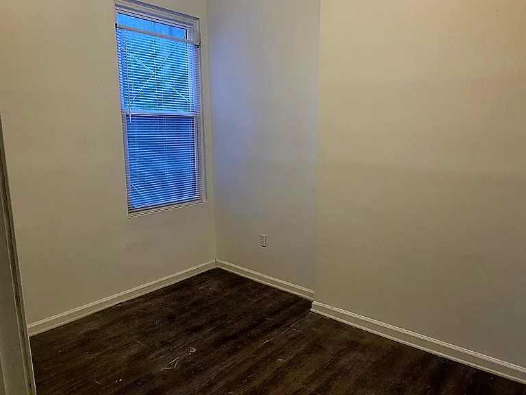 507 W Grace St #C — Photo 3